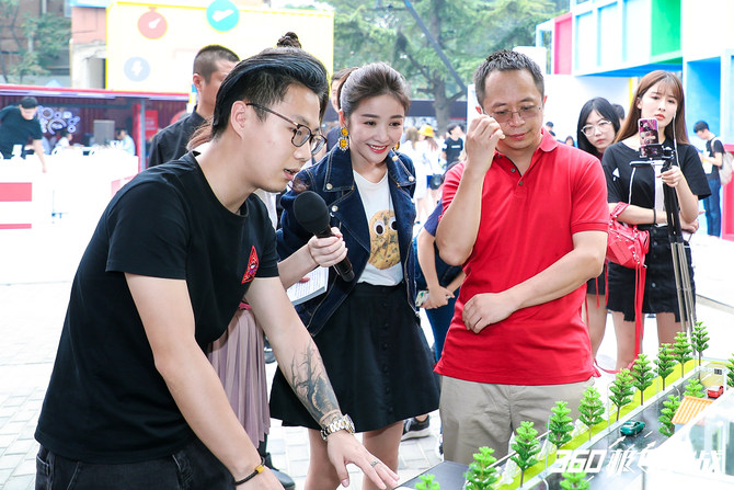 电视自动打开播《如懿传》?听周鸿祎科普智能