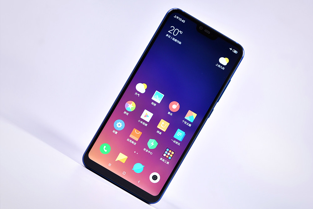 旗舰级镜面渐变色美不胜收 小米8青春版开箱