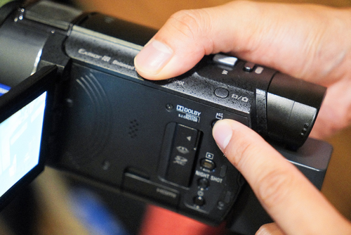 索尼4K摄像机AX60 拍摄Vlog的“多面手”