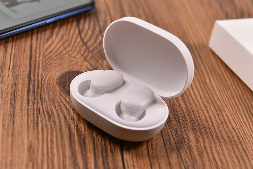 真无线\/高颜值 小米蓝牙耳机AirDots青春版开箱