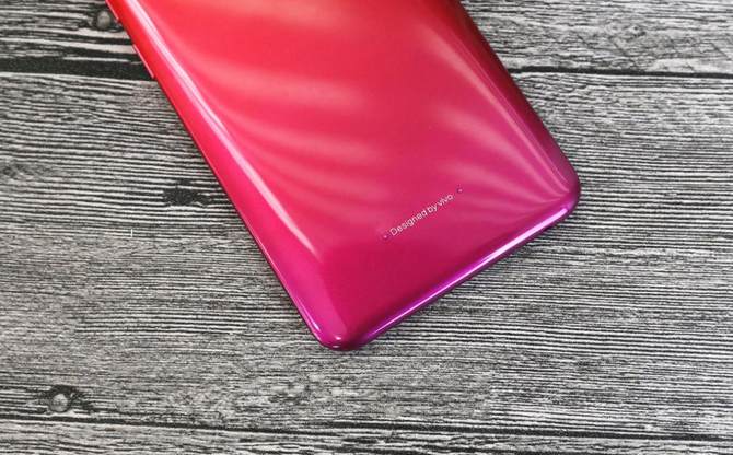 vivo Y93初体验:水滴全面屏+4030mAh长续航