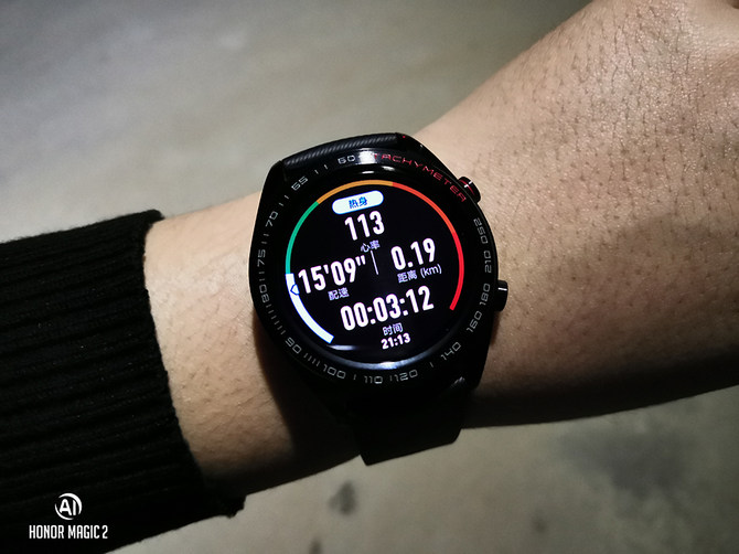 轻便长续航/24小时心率 荣耀手表评测
