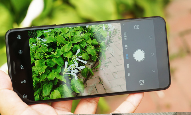 良心千元机!中兴Blade V9上手评测:暗光双摄和