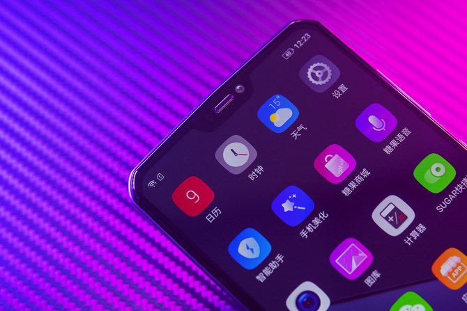 人的2019新年礼 电量不掉线的糖果电霸手机开