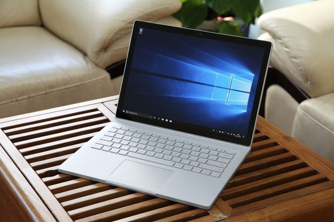 Surface Book 2 