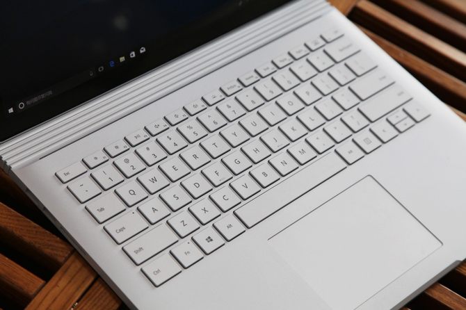 Surface Book 2 