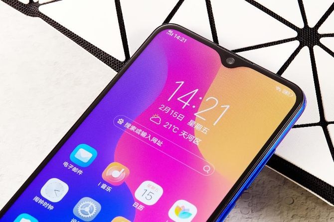 vivo U1ͼͣ4030mAh+6.2Ӣˮ
