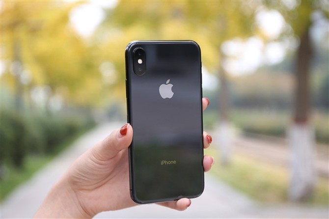 ˽رϲ Apple Store۵ֱ500Ԫ
