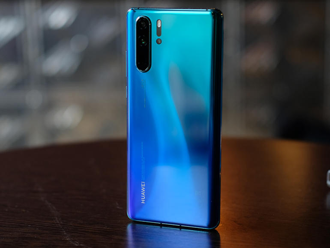 英国顶尖科技媒体Stuff测评华为P30 Pro,打出5