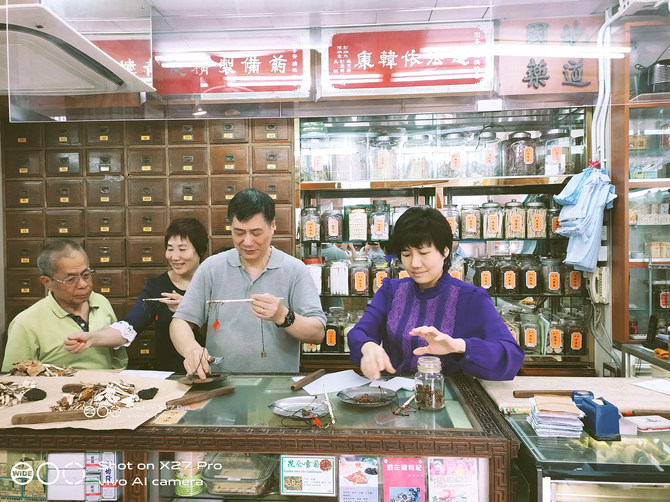 X27 Pro香港行摄27小时:和刘雯、肖全一起拍“大片”