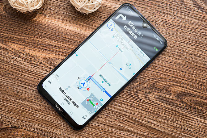荣耀8X Max评测:千元机的视听享受让旗舰机也嫉妒