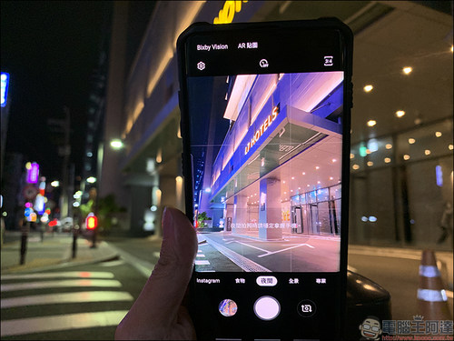 Galaxy S10 ϵСҹģʽֹ֧Ǿͷ