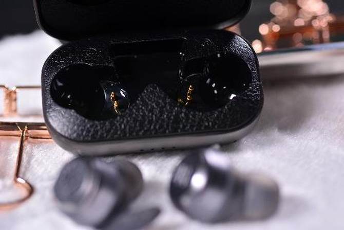 鶯 JBL T280TWS߶