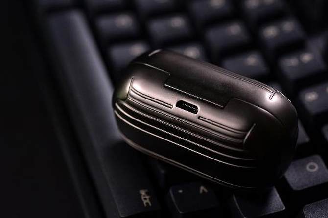 鶯 JBL T280TWS߶
