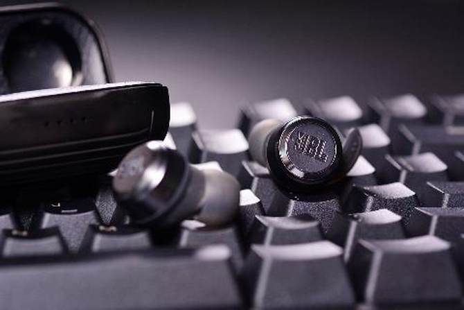 鶯 JBL T280TWS߶