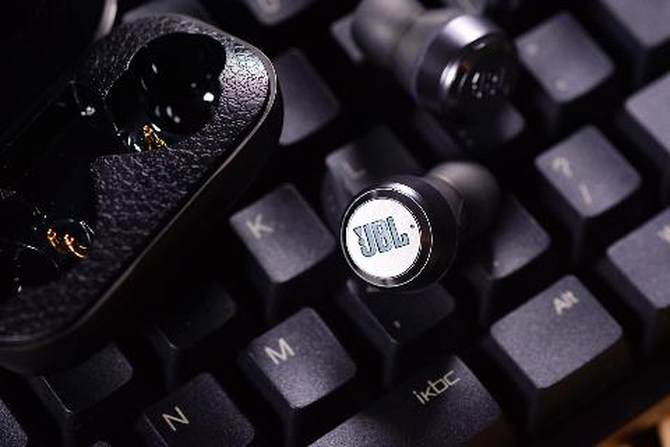 鶯 JBL T280TWS߶