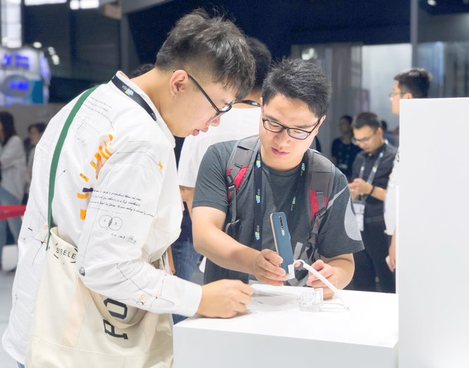 ֻЯذƷCES ASIA 2019 ʵפ