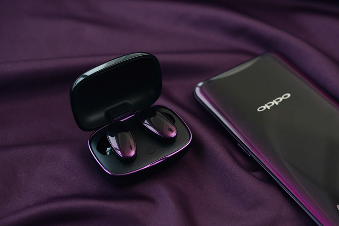 3D⽥AIӳ OPPO O-Free߶