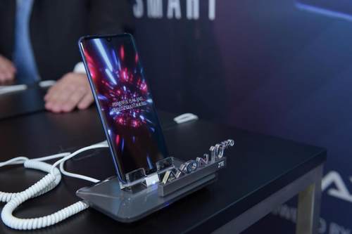 һ Axon 10 Pro 5Gµ