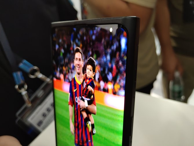 OPPO͸ȫ ͷ׷