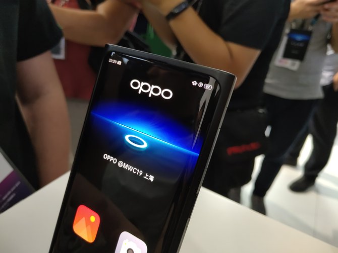 OPPO͸ȫ ͷ׷