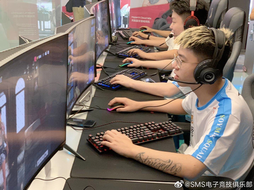 SMSս HyperX AlloyFPSRGBRGBϷе