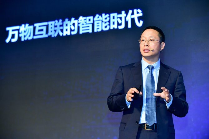 这次华为重构园区网的目标：让光纤到每个桌面