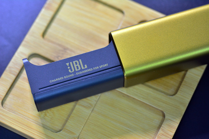 JBL/UA FLASH PROJECT ROCK ʯǿɭ˶