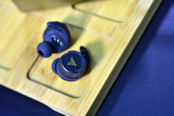 JBL/UA FLASH PROJECT ROCK ʯǿɭ˶