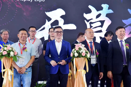 TCL电子(01070.HK)成为8K产业标准制定者 实力领跑