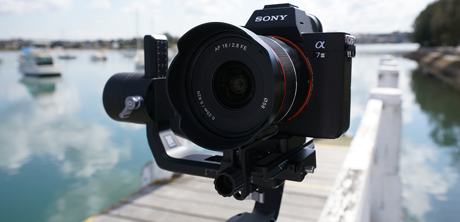 ȫAF 18mm F2.8 FEԶԽͷǣ