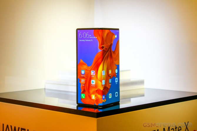 Ϊӭ»ʣ990+׿5G SoC콢עƽ
