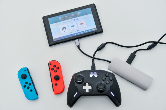 让你打Switch也能玩出微操,北通宙斯T6
