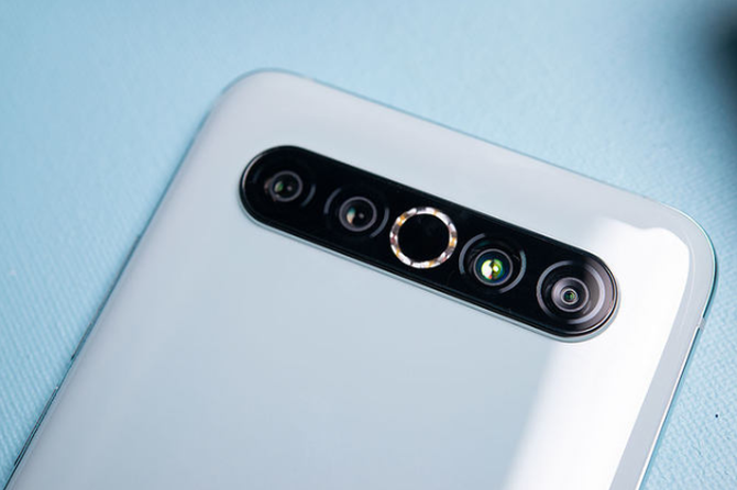 ���ڴ���Flyme 8.1��5G������17 Proһ��������