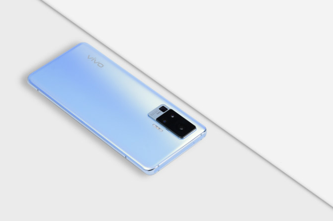 想换机了？独创微云台的vivo X50 Pro了解一下