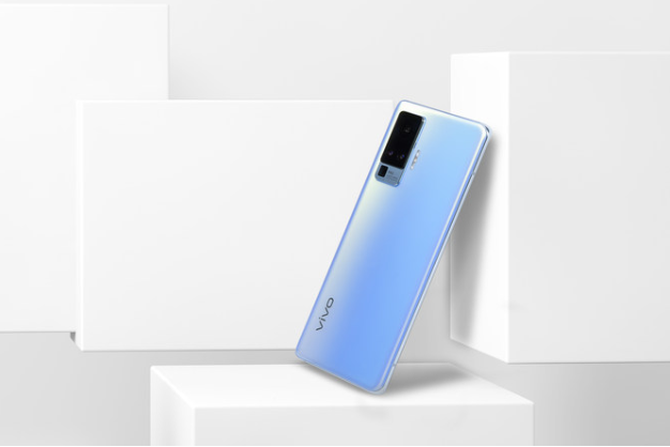 想换机了？独创微云台的vivo X50 Pro了解一下