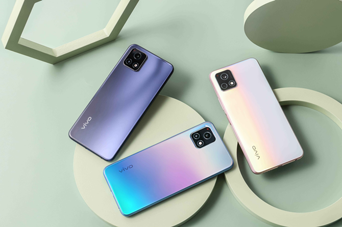 vivo Y52s��ʽ����Cλ����ð�⡱ǧԪ�г�