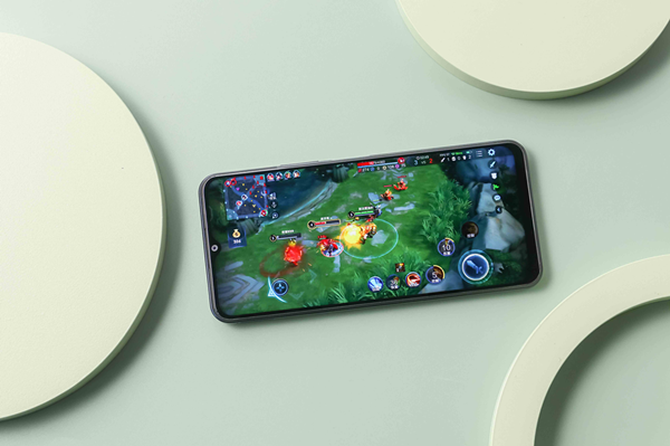 vivo Y52s��ʽ����Cλ����ð�⡱ǧԪ�г�