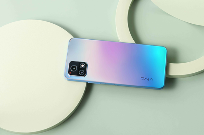 vivo Y52s��ʽ����Cλ����ð�⡱ǧԪ�г�