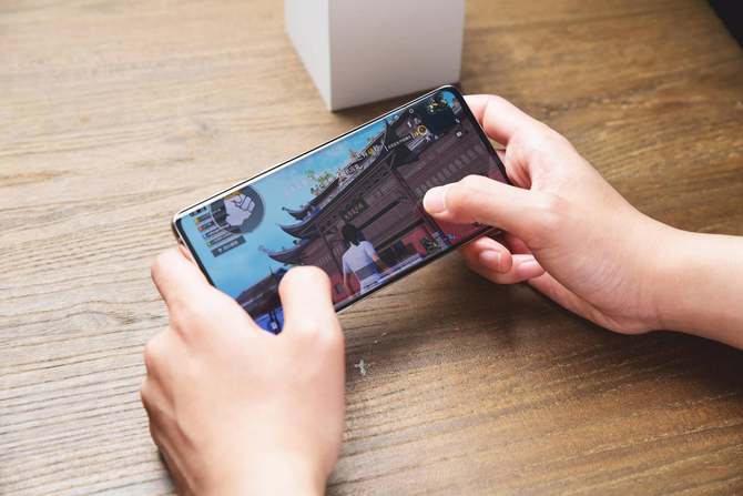 ֱ��ǧԪ+12����Ϣ�������콢һ��8 Pro����������