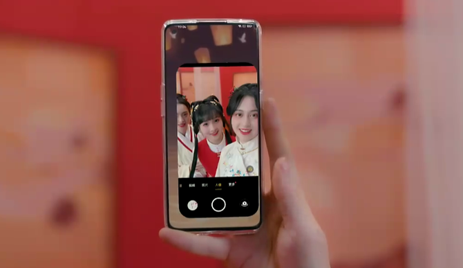 星愿新年礼 OPPO Reno5 Pro《天官赐福》动画联名礼盒正式开售