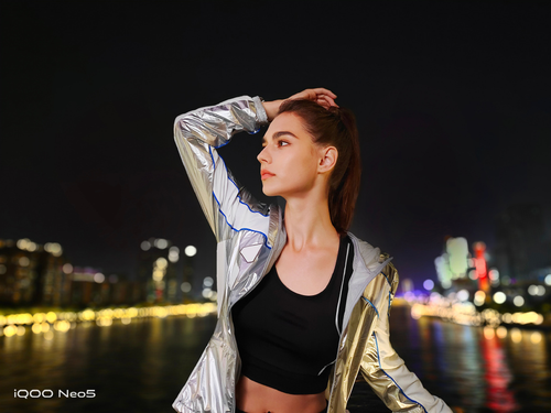 ����870+����оƬ��iQOO Neo5������ǿ��Ϸ���飡