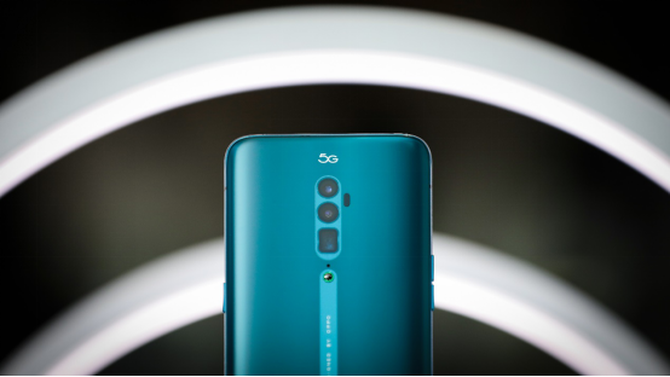 ��̱�ʽͻ�ƣ�OPPO����Q1�������ۣ�ȫ���г��ݶ��׳�10%