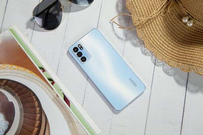 ��ϸ�ڴ��� OPPO Reno6��������