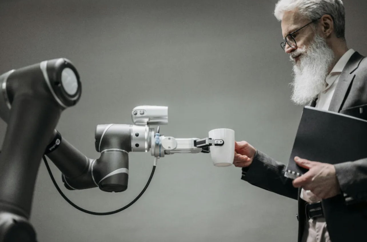纽约大学 Bud Mishra 教授：AI 时代，人类与智能机器如何共生？