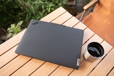 ThinkPad T14 Gen 6 AI元启版测评：AI PC时代的高效商务利器