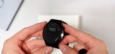 OPPO Watch S沉浸式开箱：不止是手表，还是年轻人的“配饰穿搭”