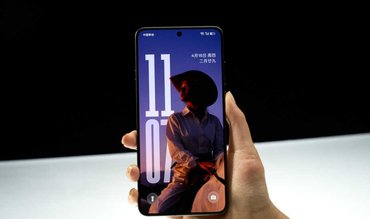 OPPO屏幕新技术超前爆料：Find X10 首发定制发光材料，友商明年才跟上
