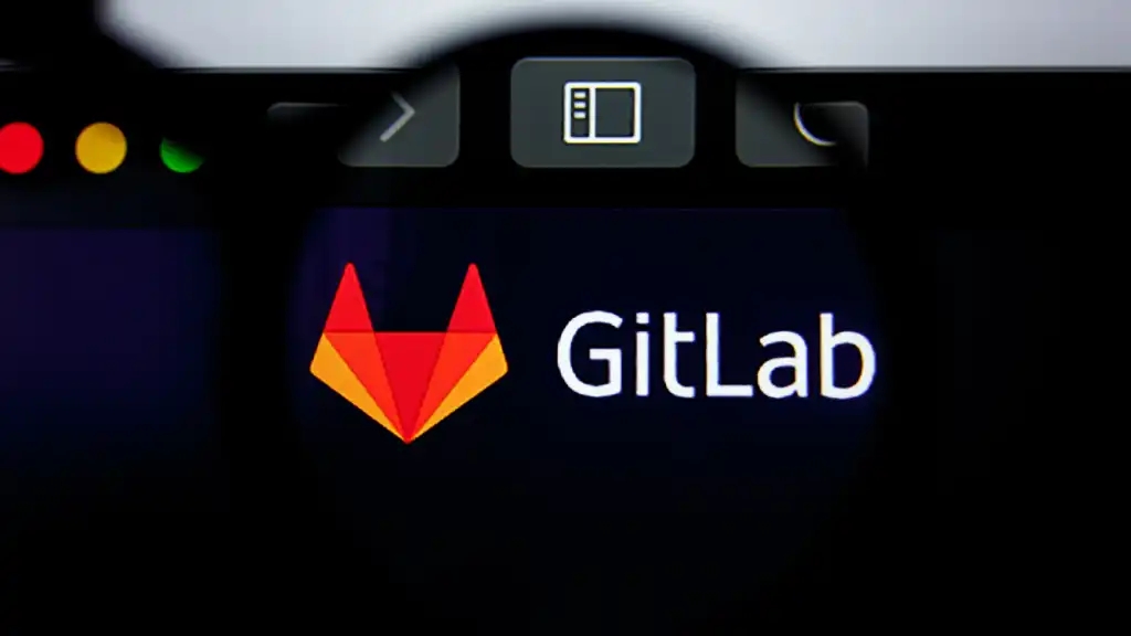 GitLab 紧急补丁修复未授权代码执行漏洞，AI 信任边界问题浮出水面