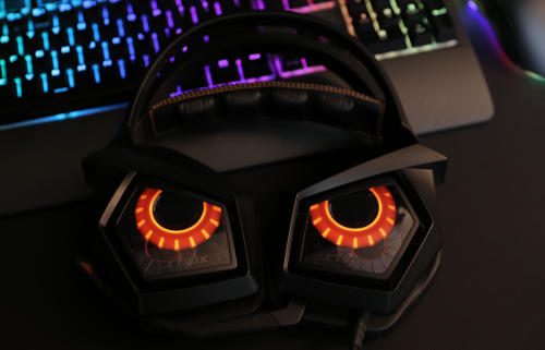 ְҵĶ,Strix 7.1&ӥS˭